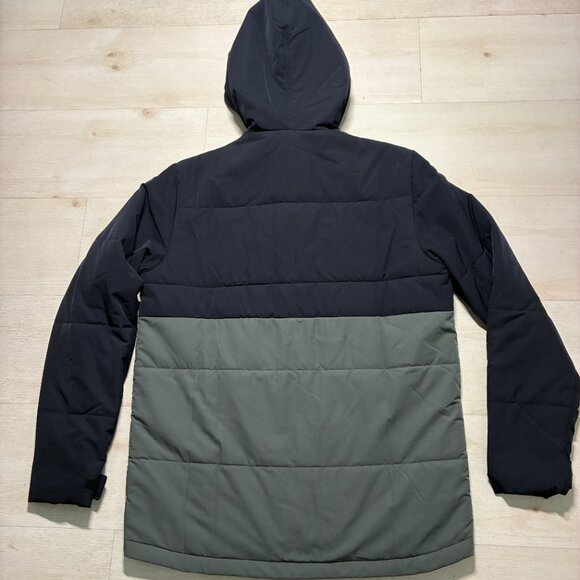 Travis Mathew Torch Runner Color-Block Quilted Hooded Jacket Size Large - Picture 3 of 9